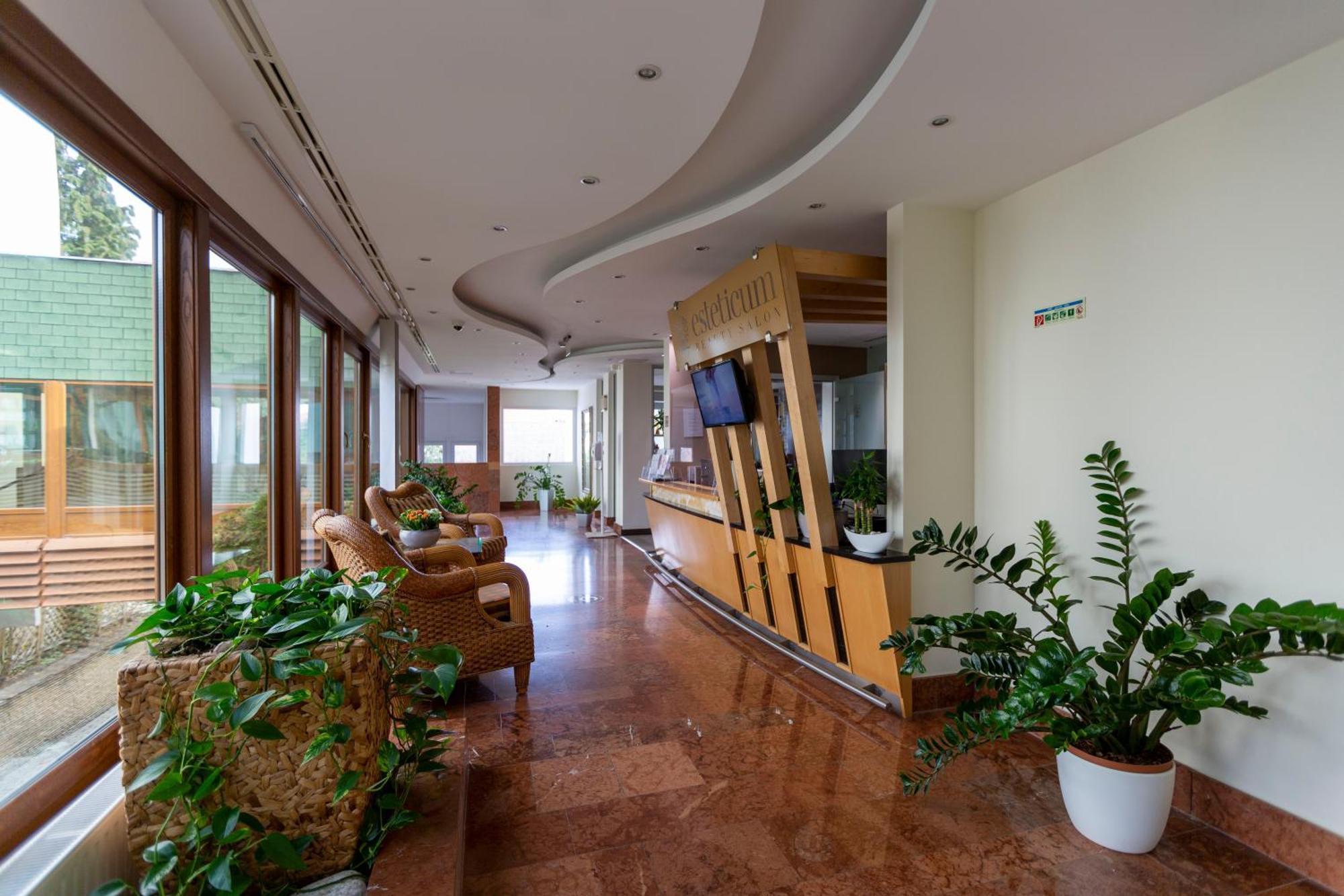 Spa Residence Carbona Heviz Apartments Kakadu 203 A Экстерьер фото